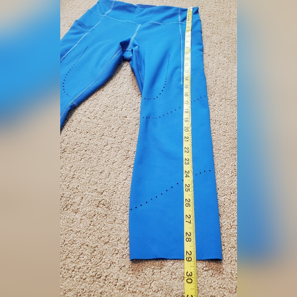 Brooks Women's Electric Blue Capris - Picture 10 of 10